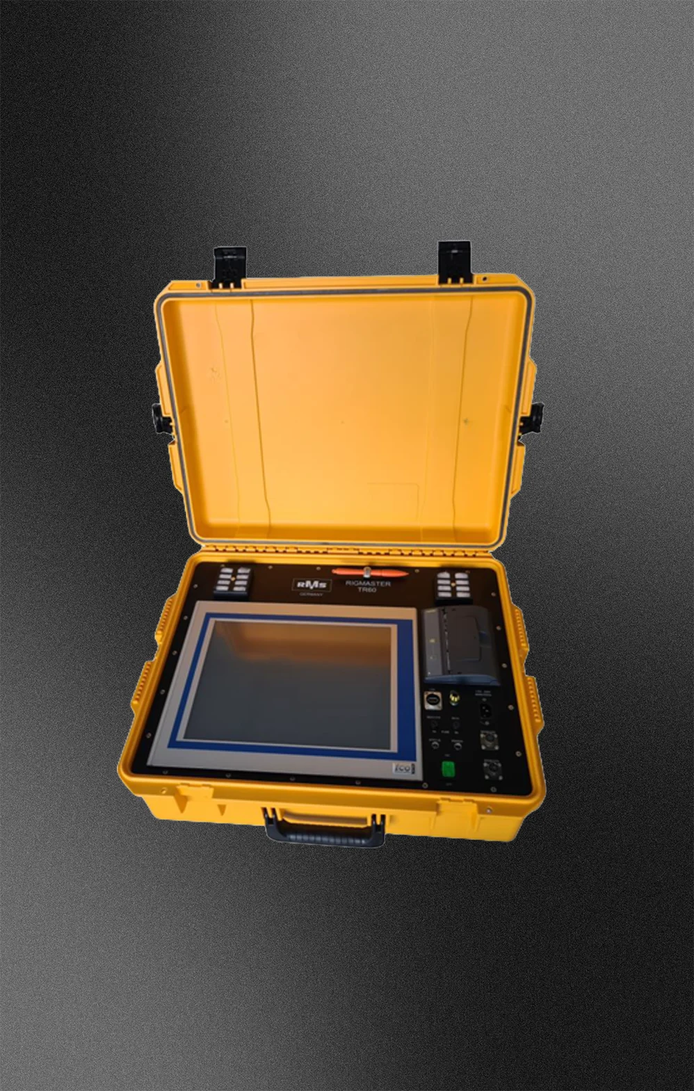 Gelber RMS-Systemkoffer mit großem Display und integrierter Bedienoberfläche vor dunklem Hintergrund